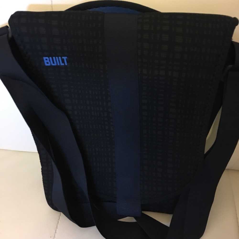 Built laptop case